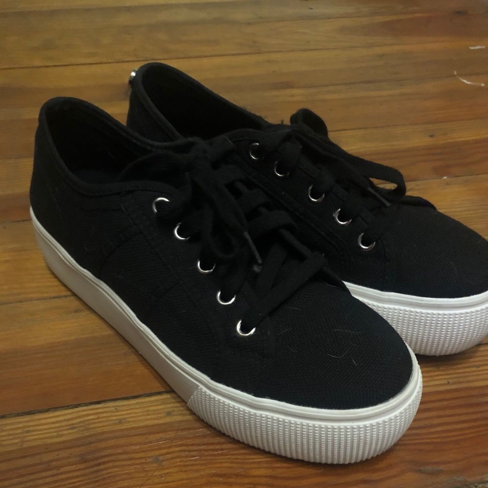 Steve Madden platform sneakers
